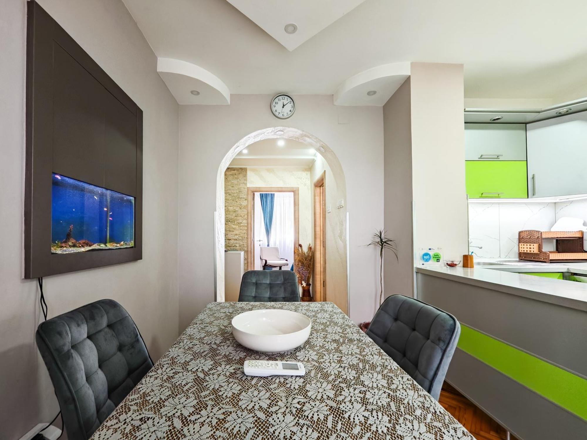 Apartman Julija Donji Milanovac Εξωτερικό φωτογραφία