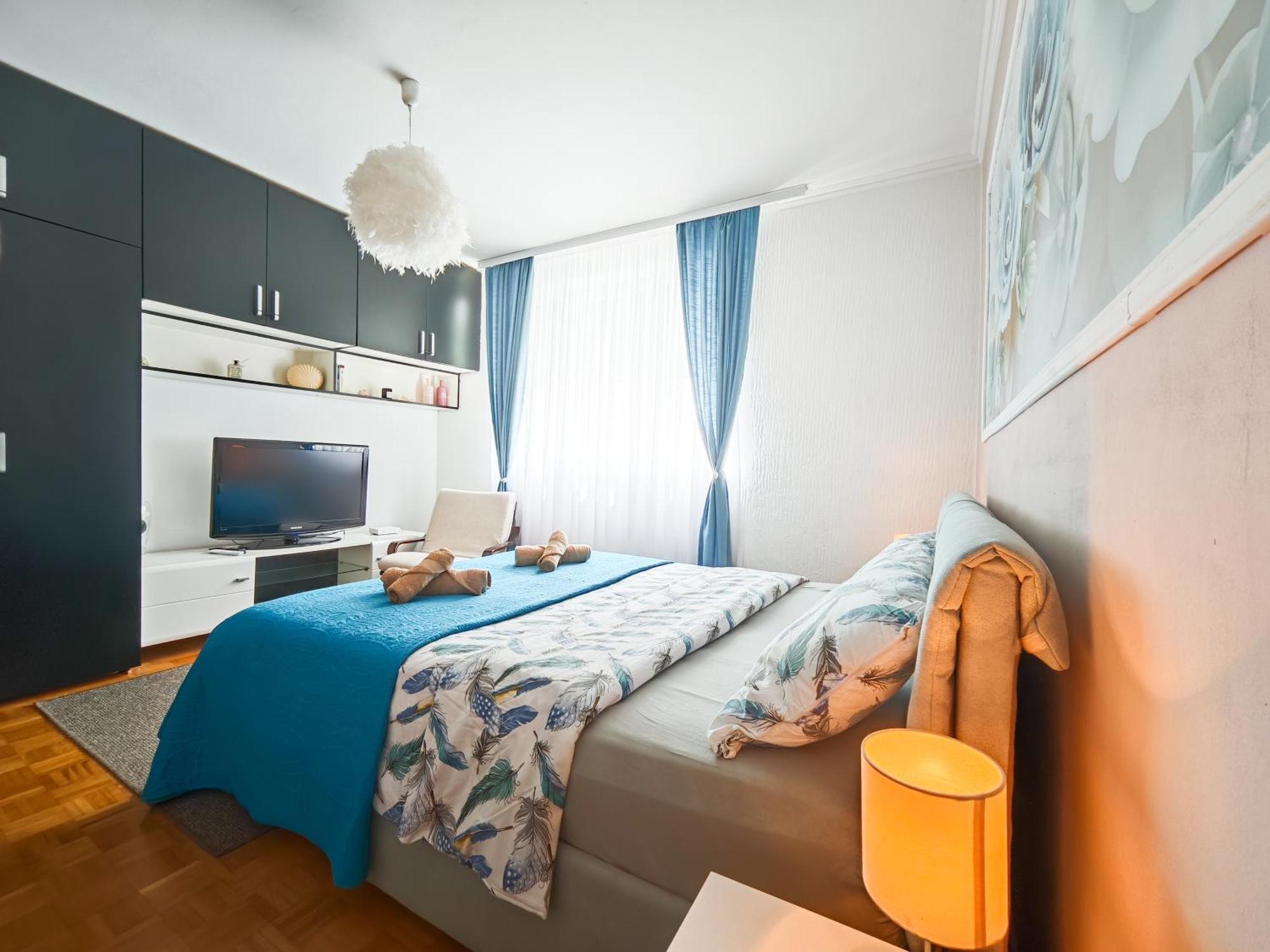 Apartman Julija Donji Milanovac Εξωτερικό φωτογραφία